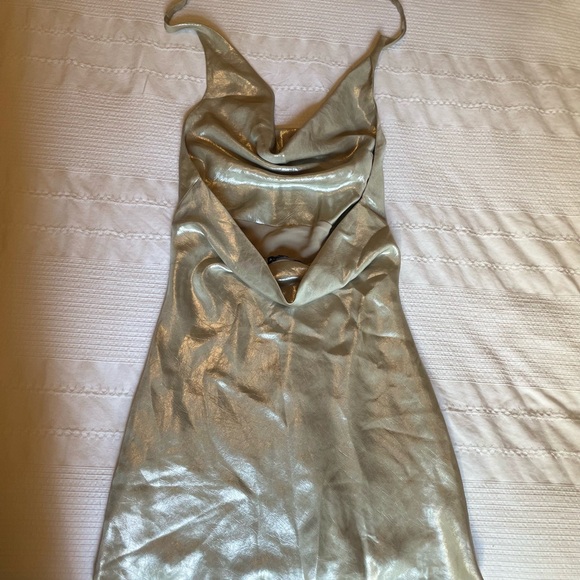 ZARA Silver Metallic Halter Mini Dress - Picture 2 of 10